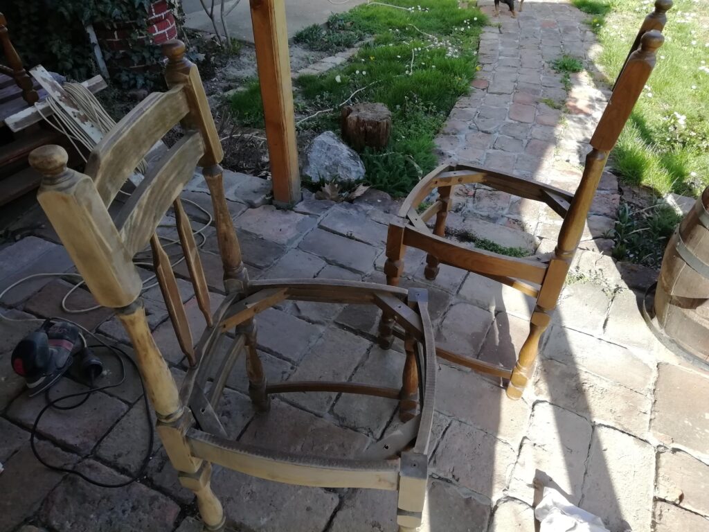 Šmirglanje stolice